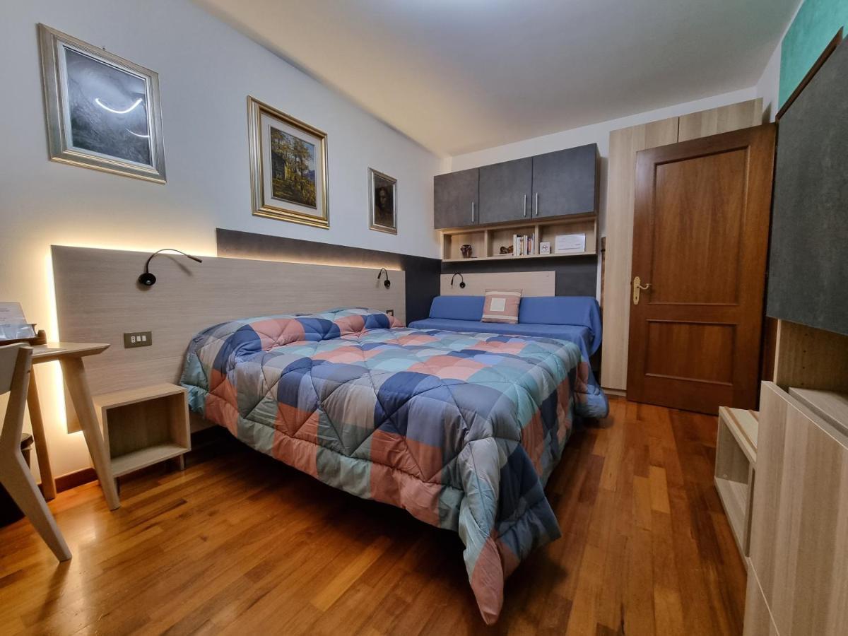 B&B Accanto Al Focolare 2 Удіне Екстер'єр фото
