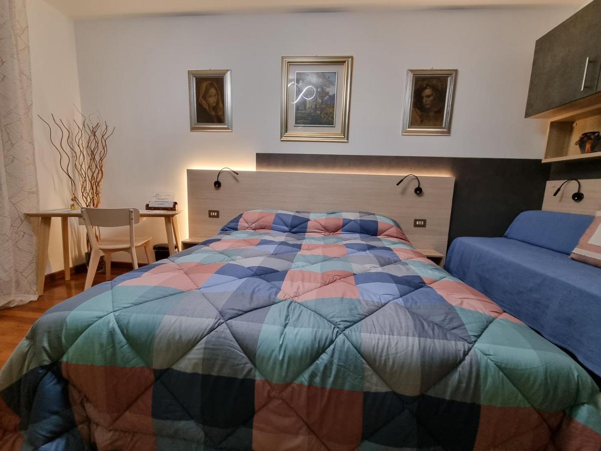 B&B Accanto Al Focolare 2 Удіне Екстер'єр фото